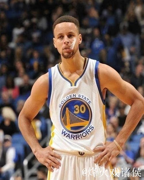 施罗德31分库里空砍28分 篮网18分逆转胜勇士 施罗德31分库里空砍28分 篮网18分逆转胜勇士