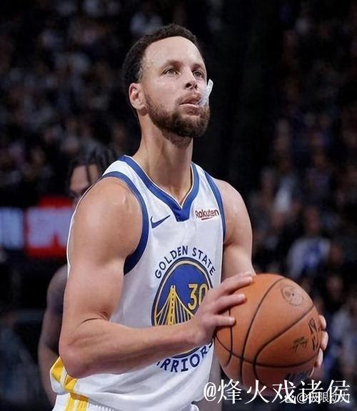 施罗德31分库里空砍28分 篮网18分逆转胜勇士 施罗德31分库里空砍28分 篮网18分逆转胜勇士